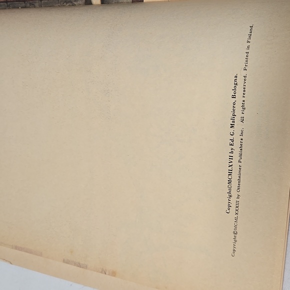 "Cinderella" VERY Vintage Beautiful 1967 Paperback Book Finland Beautiful - Picture 3 of 16